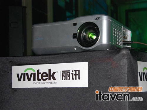 VivitekӍI(y)ͶӰC(j)D6510ͬʬF(xin)BQ2011t˰C(jing)Y